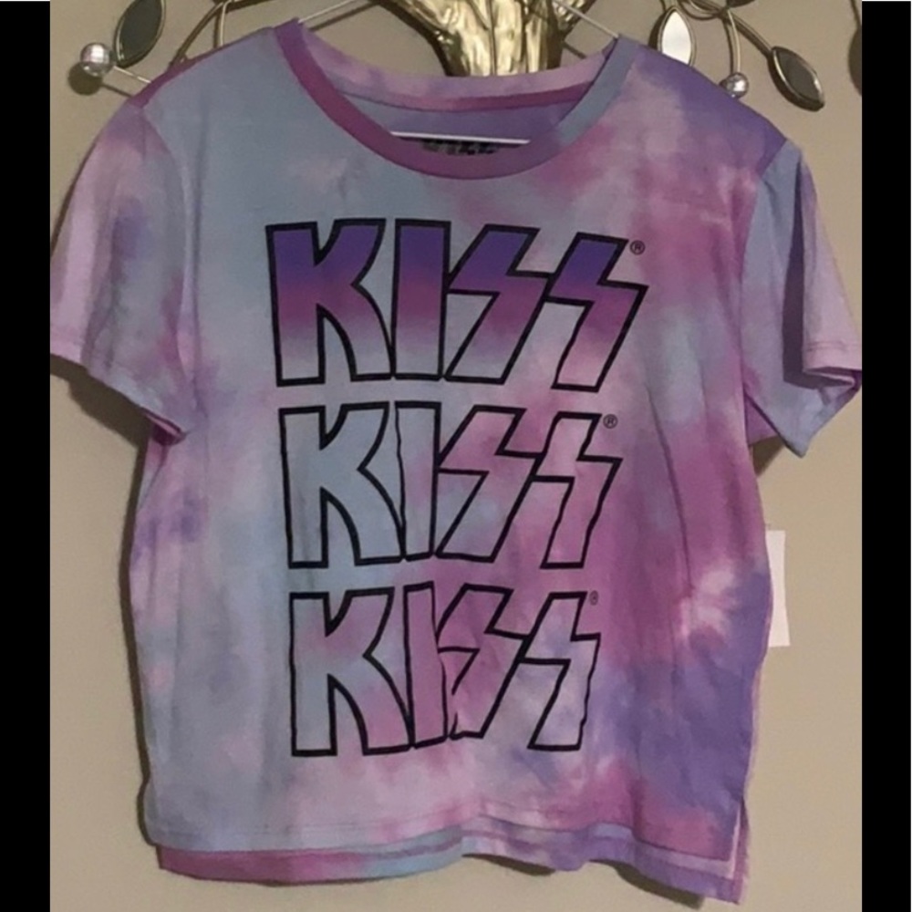 2/15 tye dye band shirt